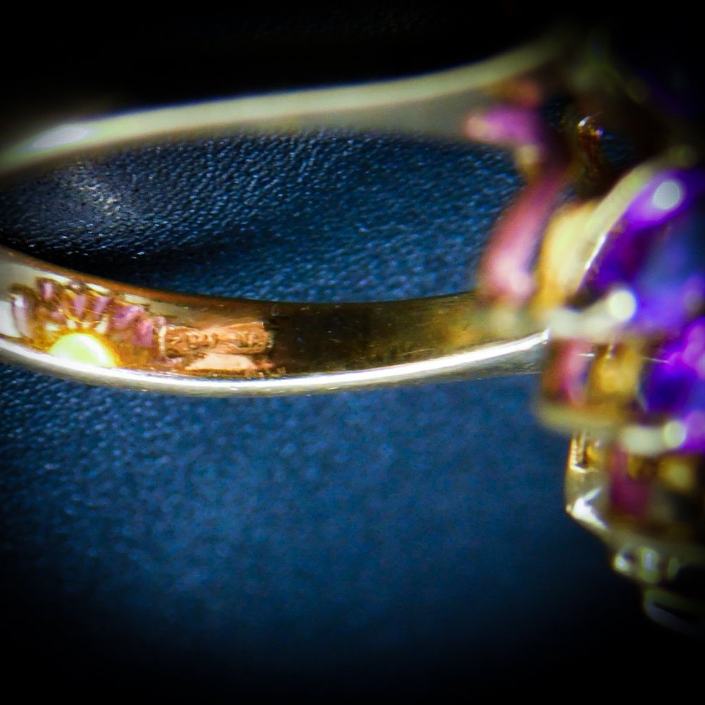 Darling Vintage Flower Ring Amethyst and Large Opal.14K Gold. Very collectible🌸 - Picture 8 of 11